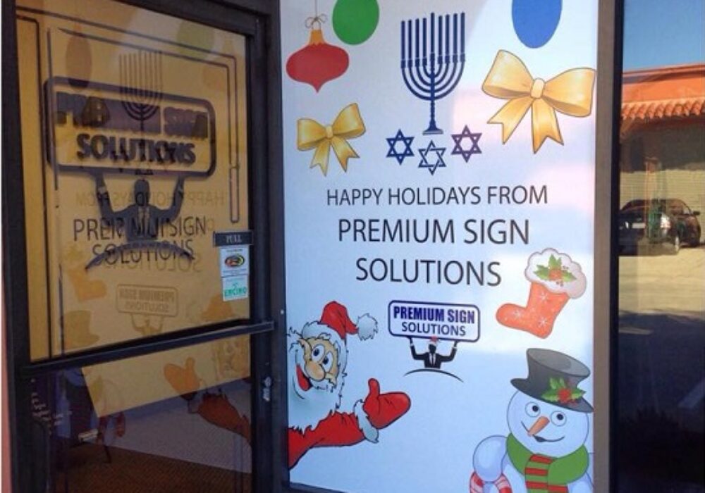 Preparing Chanukah, Christmas and Holiday Signs and Decorations