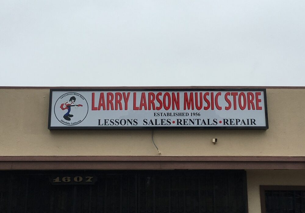 Business Signs for Larry Larson Music Store in Glendale