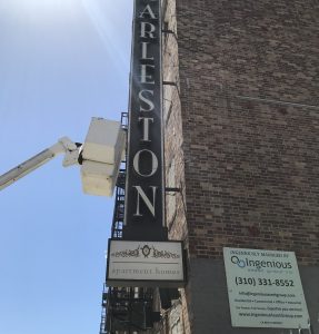 Read more about the article Sign Repair for Charleston Apartments in Los Angeles