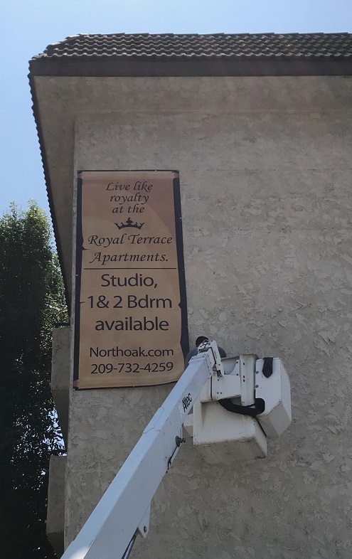 You are currently viewing Building Banner for North Oak Property Management