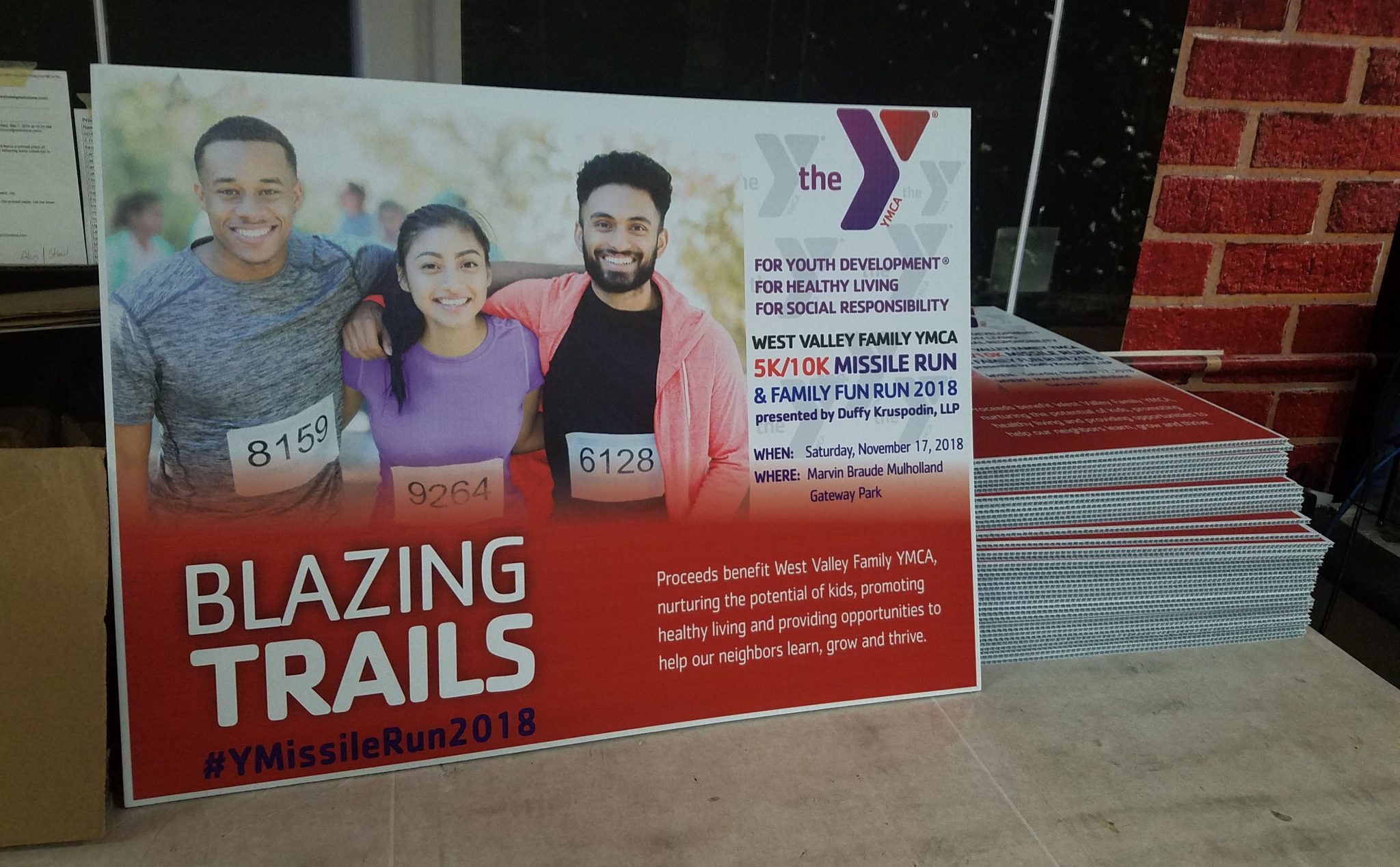 You are currently viewing Yard Signs for the West Valley Family YMCA 5/10K Missile Run in Tarzana