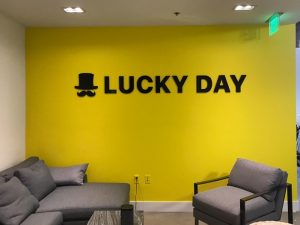 Read more about the article Dimensional Lobby Sign for Lucky Day in Beverly Hills
