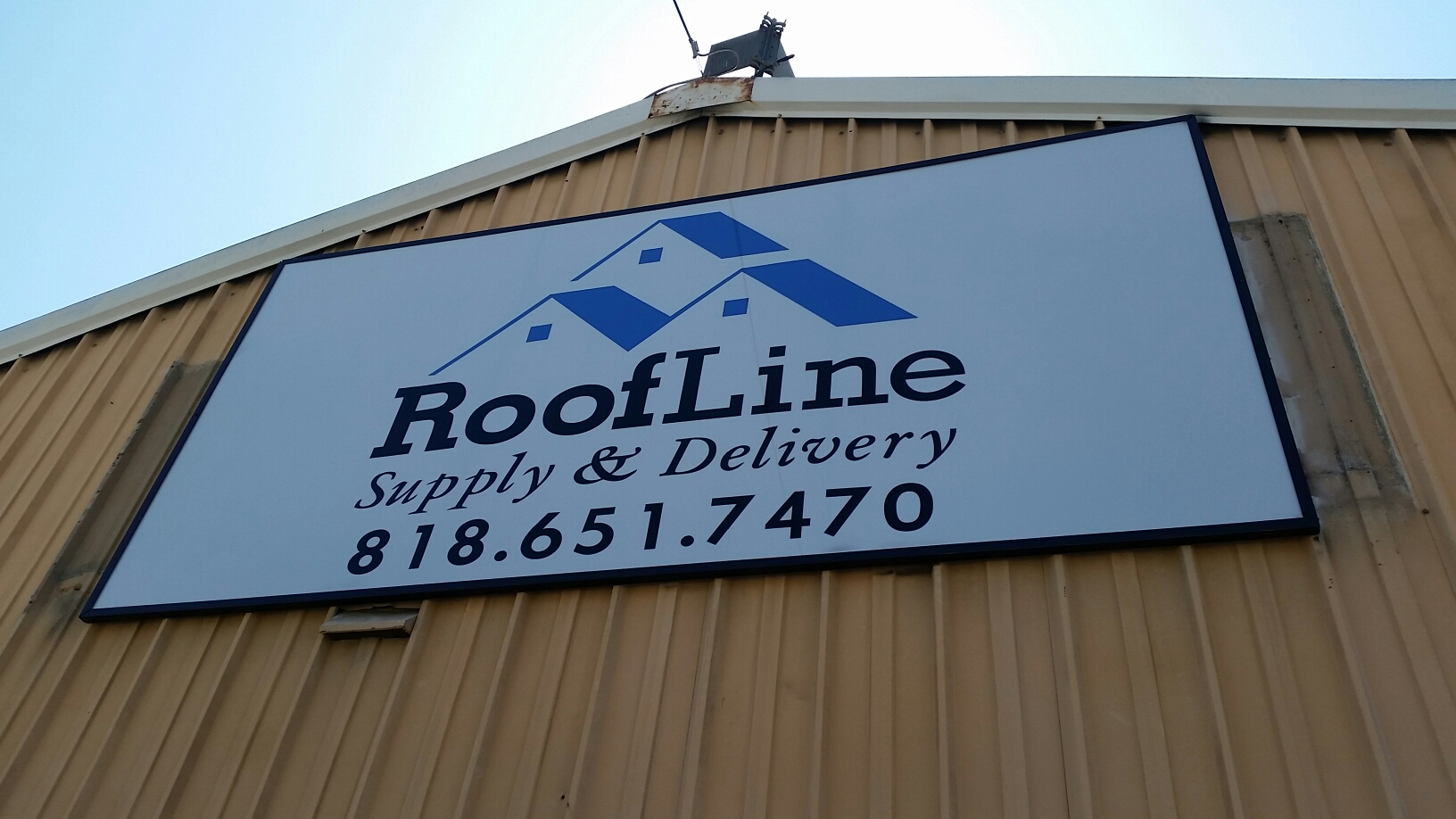 You are currently viewing Giant Building Sign for Roofline in Sun Valley