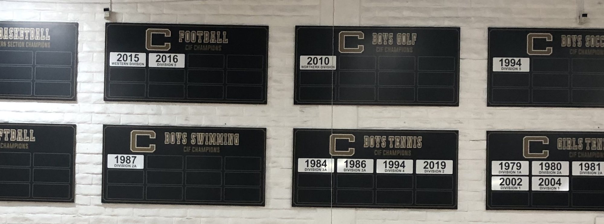 Commemorative Plaques for Calabasas High School Premium Solutions