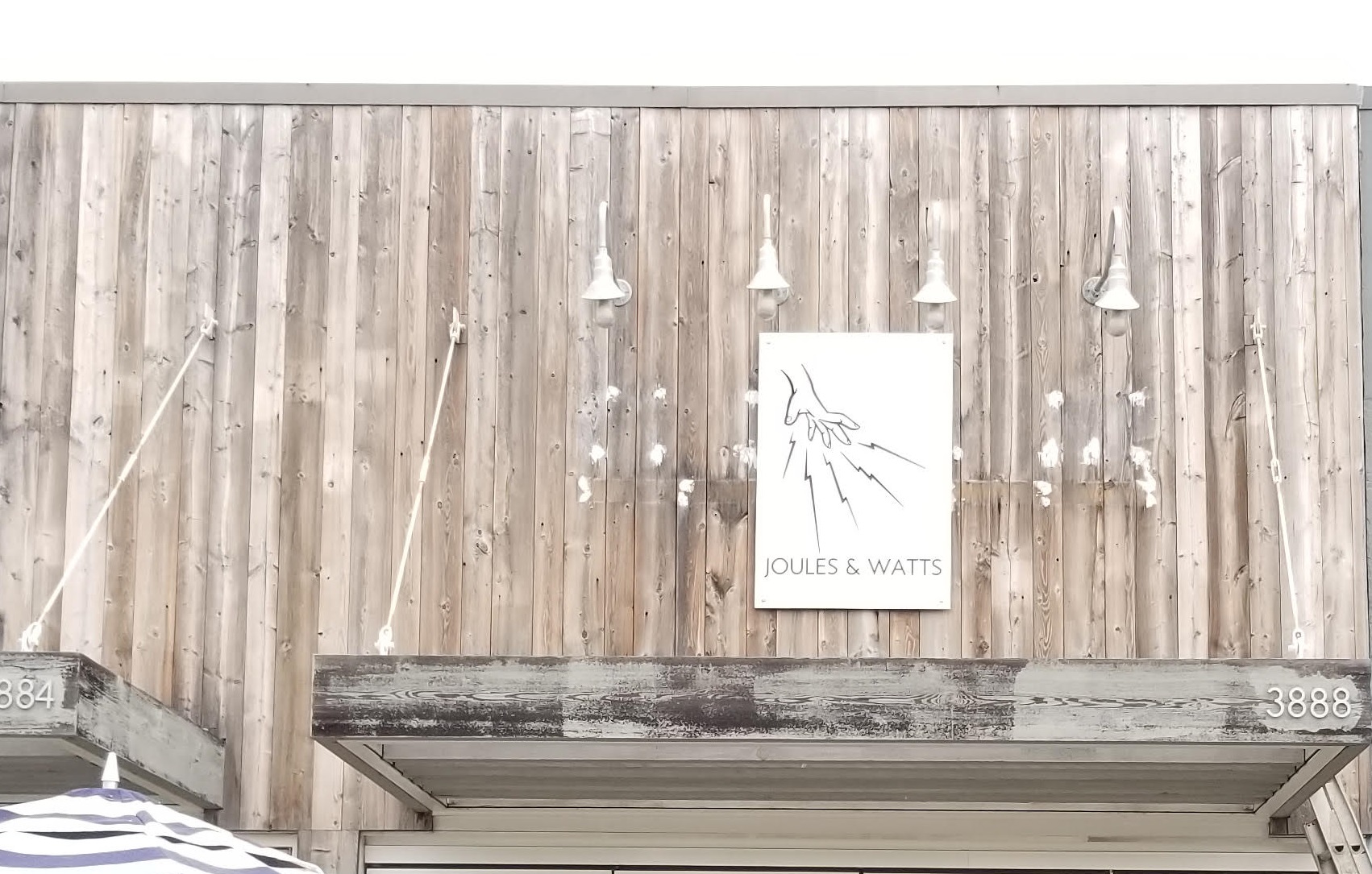 You are currently viewing Custom Business Sign for Joules and Watt in Malibu
