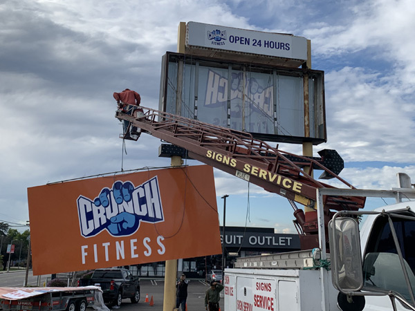 Pylon Insert for Crunch Fitness Fabrication with Installation in Northridge, California Fabrication Installation Los Angeles California Gym Sign Package Los Angeles Sign Company Premium Sign Solutions Southern California Sign Makers