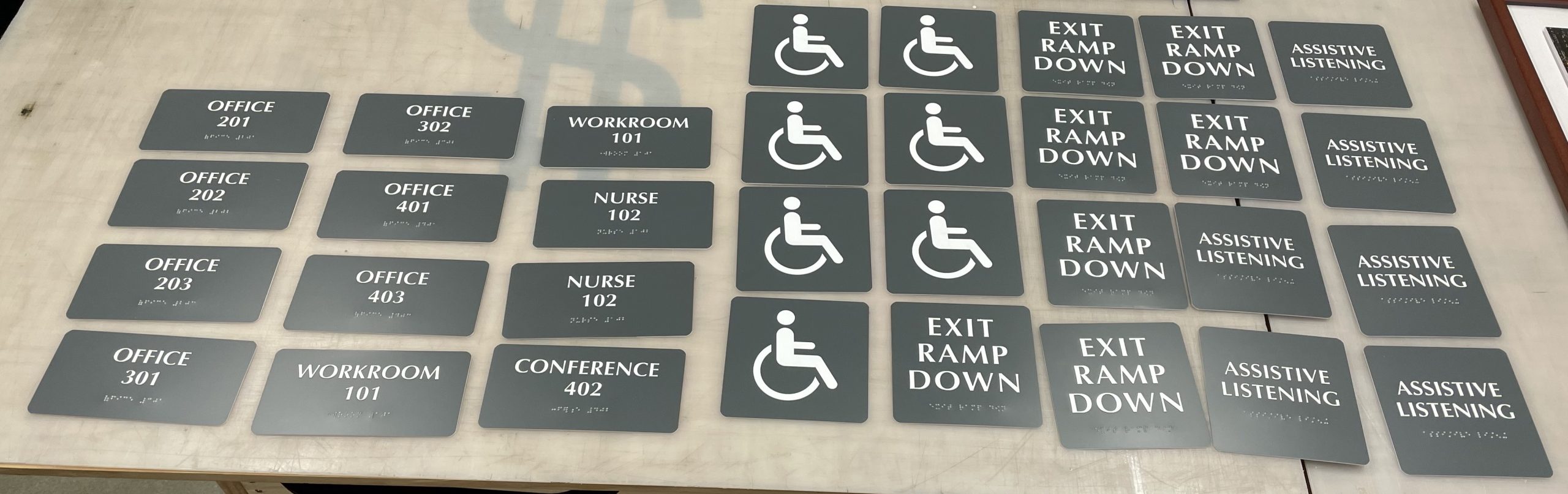 You are currently viewing Braille Signs for Sinanian Development in Tarzana