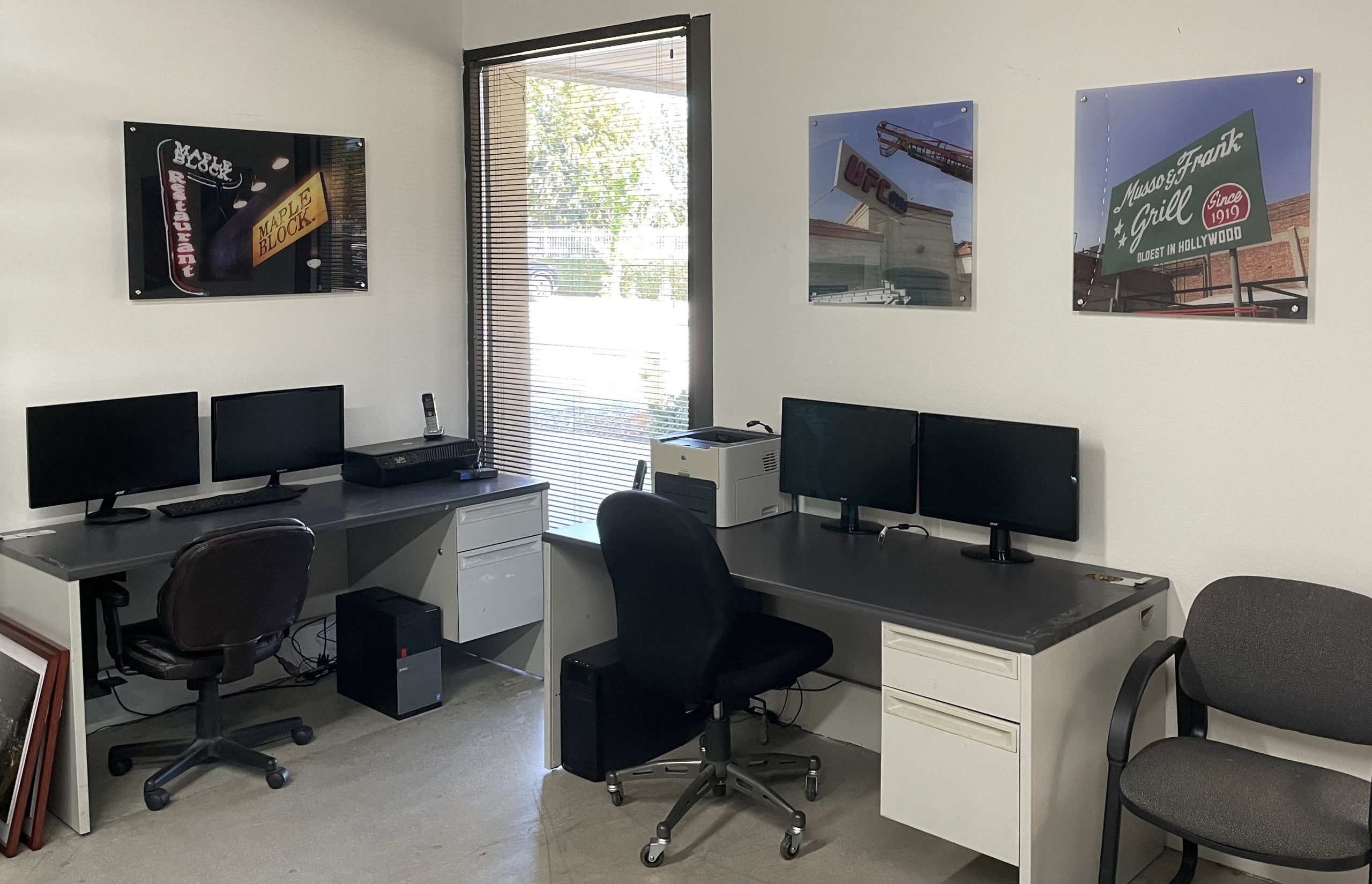 Remember a masterfully done project? Did an employee distinguish themselves? Commemorate these with custom office art signs. Like these acrylic prints of our projects.