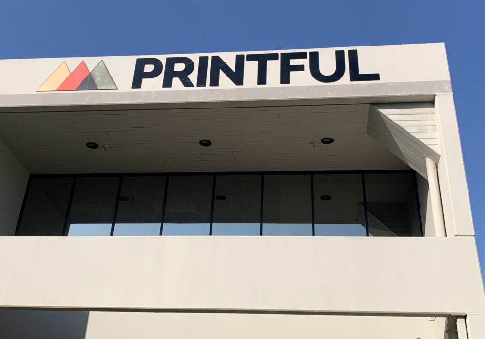 Sign Cleaning for Printful in Chatsworth