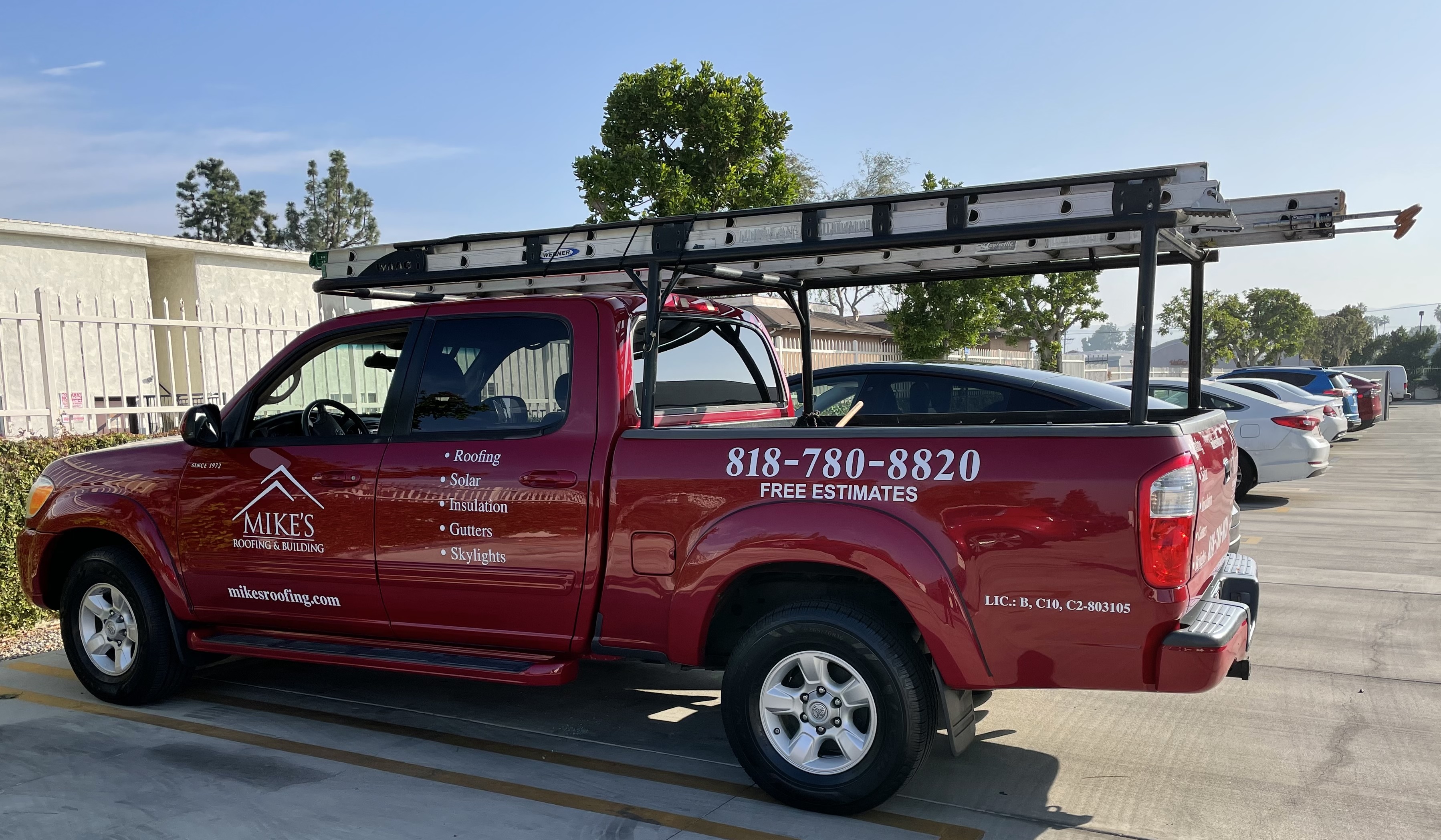 Read more about the article Service Vehicle Graphics for Mikes Roofing in Van Nuys