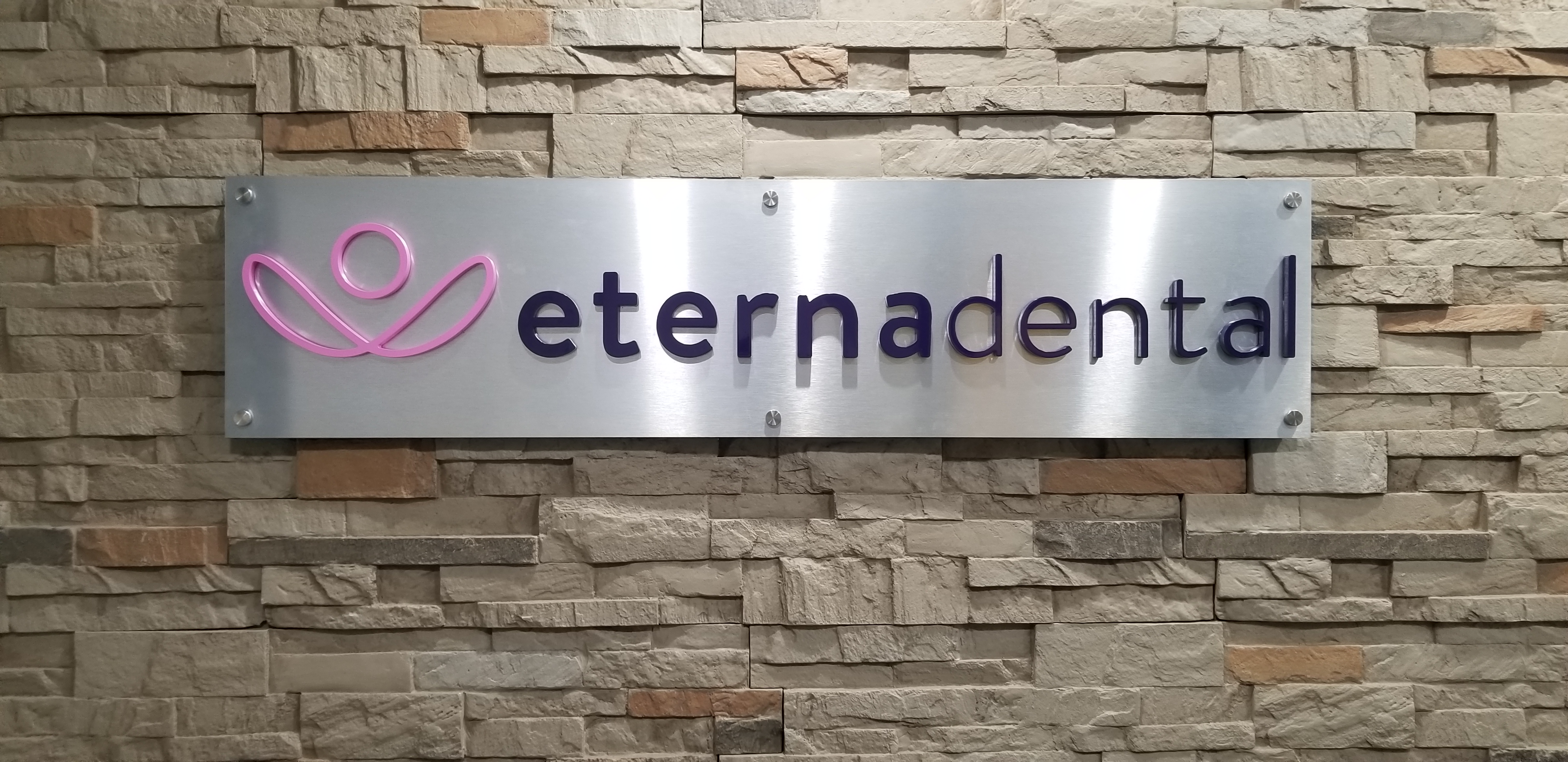 Read more about the article Clinic Lobby Sign for Eternadental’s Business Sign Package