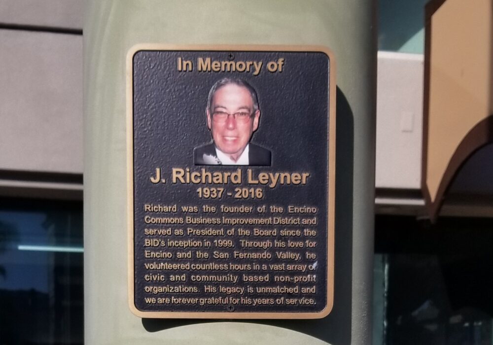 Dedication Plaque for Richard Leyner in Encino Commons