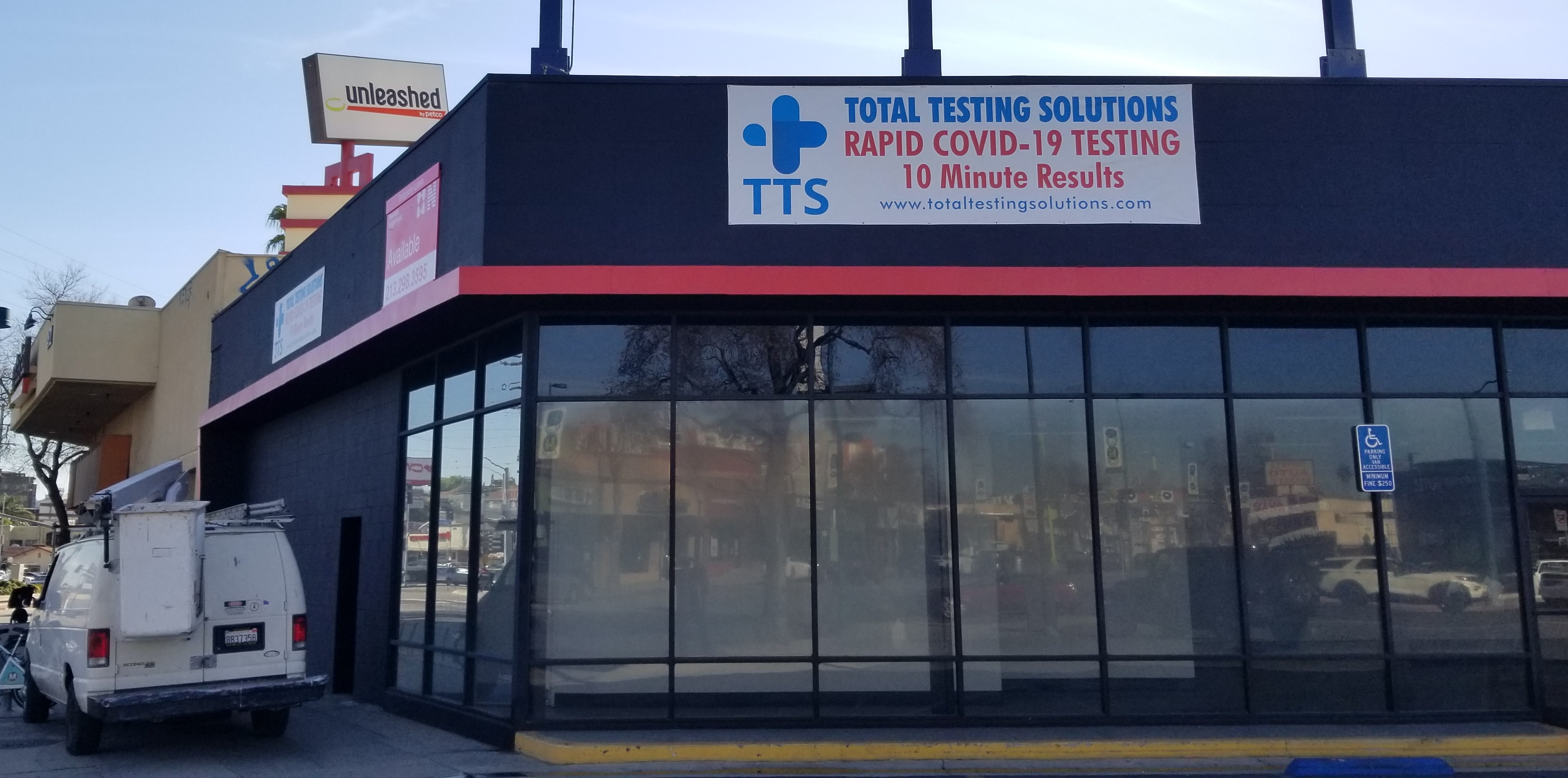 Additional building banners for Total Testing Solutions' North Hollywood location. With these, more sides of their building will be covered with signage!