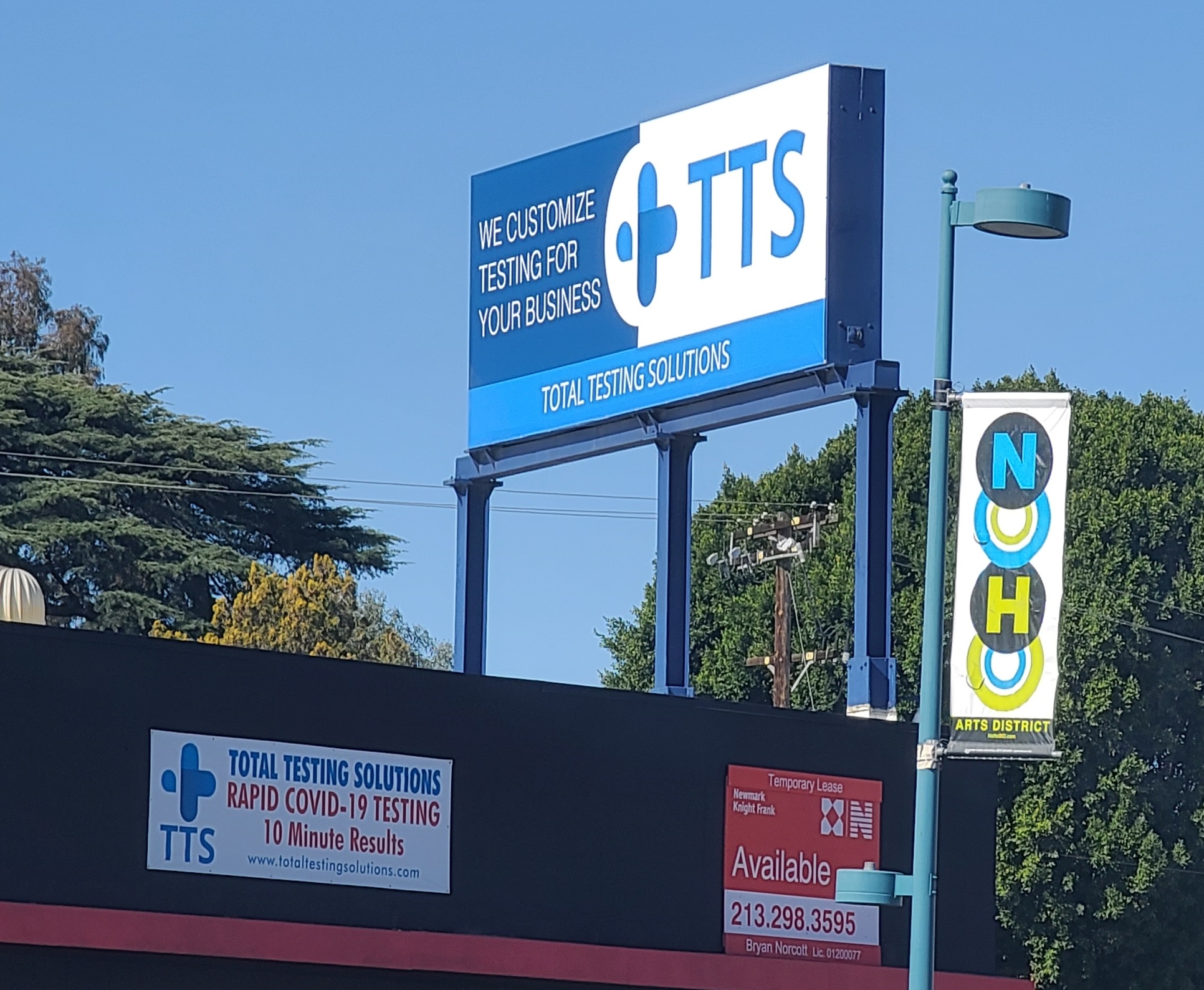 For this custom banner for Total Testing Solutions' North Hollywood location we wrapped an existing lightbox with to use the pylon sign's vantage point to the banner's advantage. It fits like a glove!