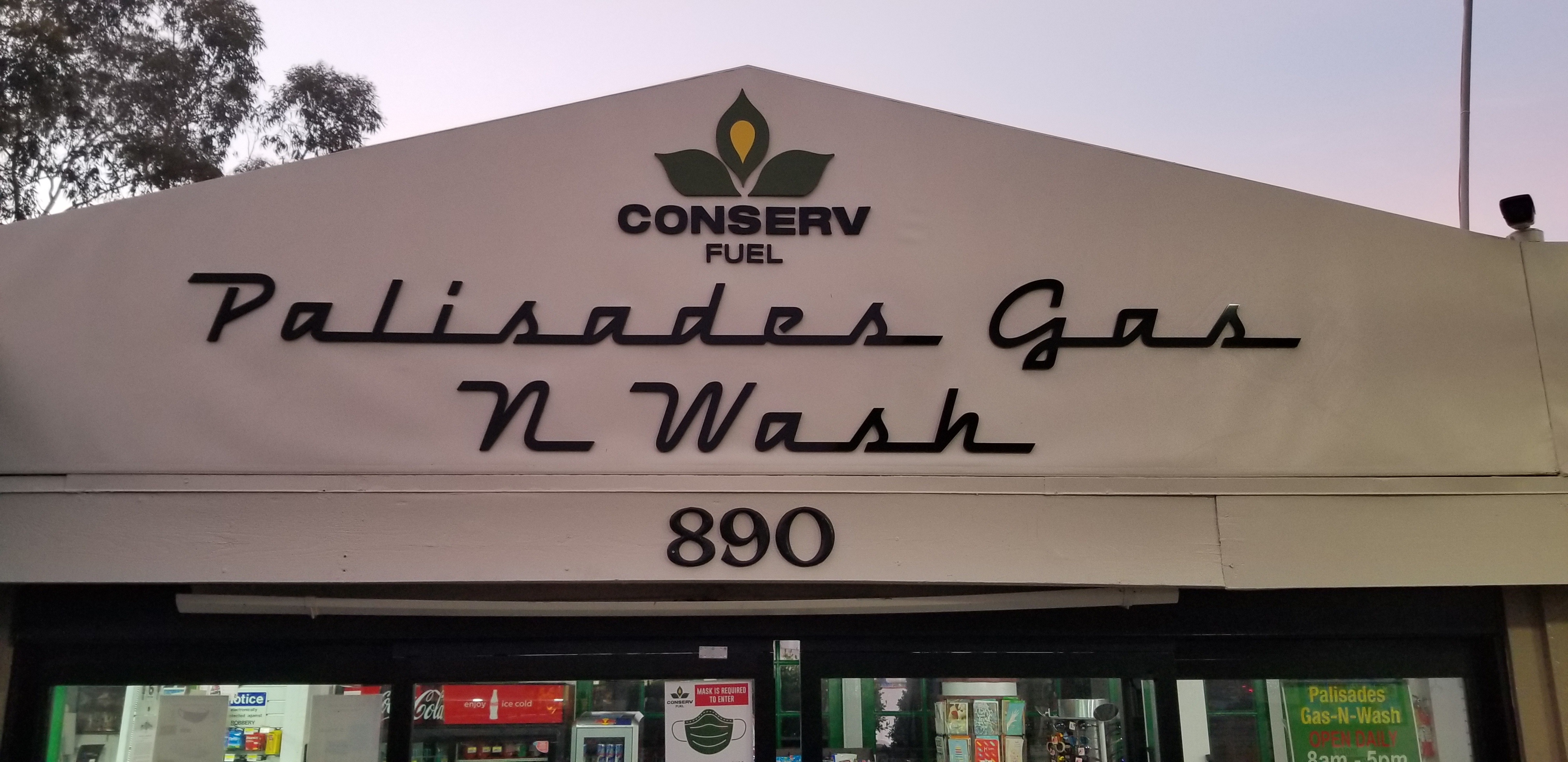 Read more about the article Dimensional Letters for Palisades Gas N Wash