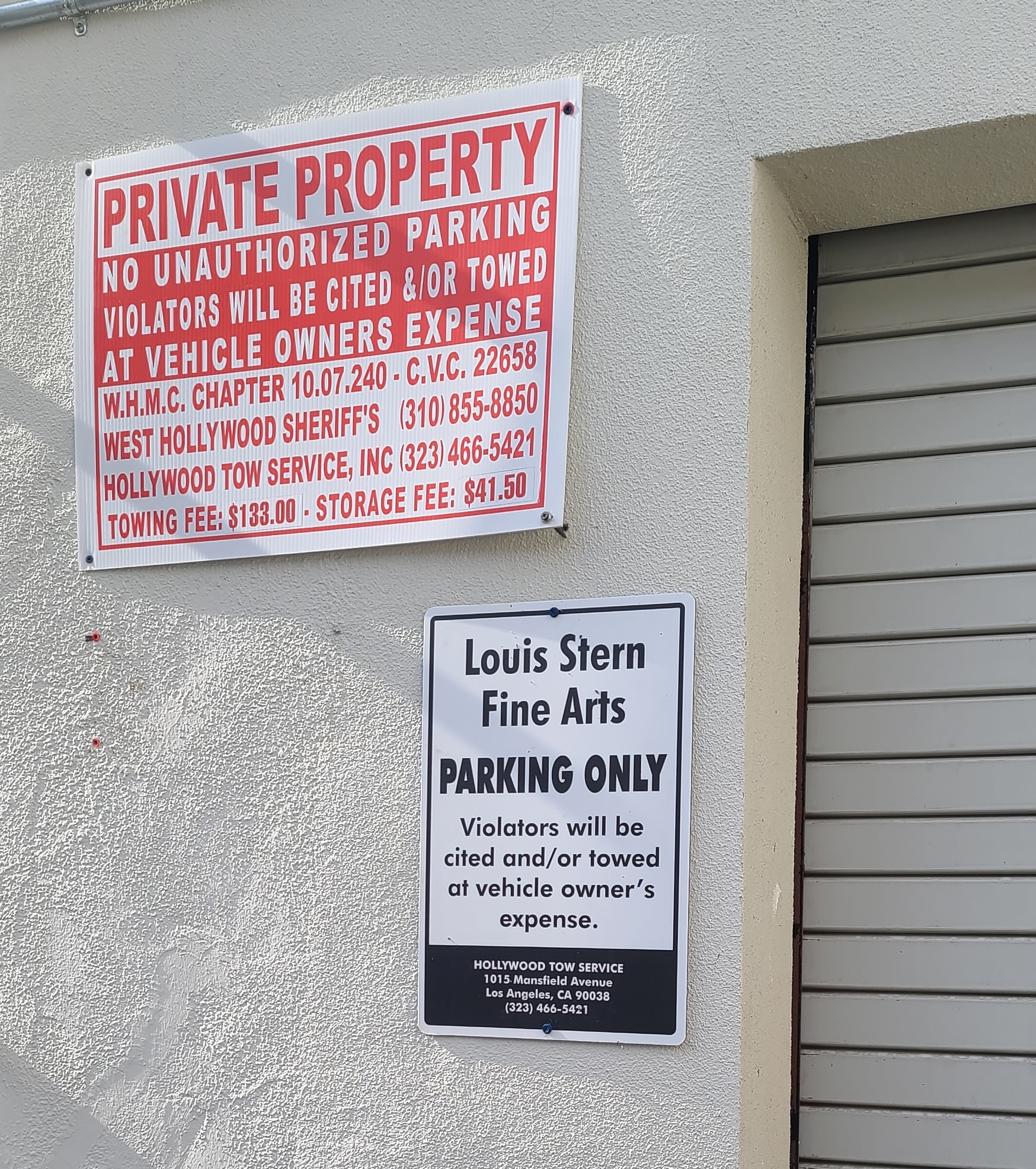 Read more about the article Parking Lot Signs for Faring in West Hollywood