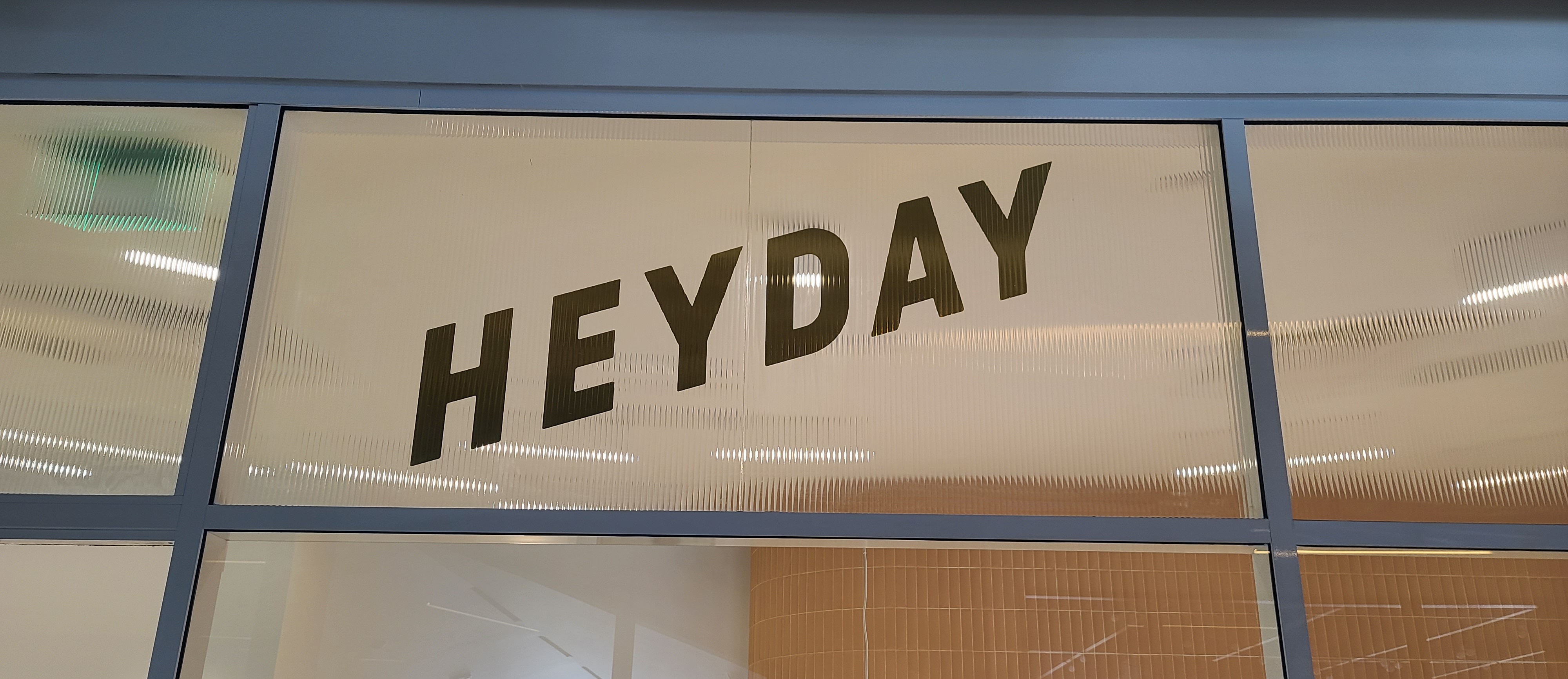 Read more about the article Window Graphics for Heyday in Los Angeles