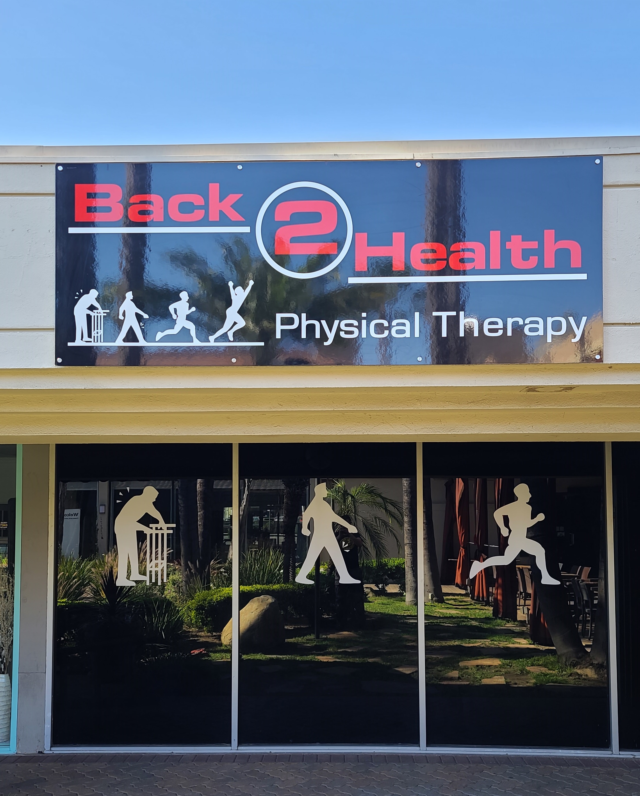 Read more about the article Custom Outdoor Signs for Back 2 Health in Encino