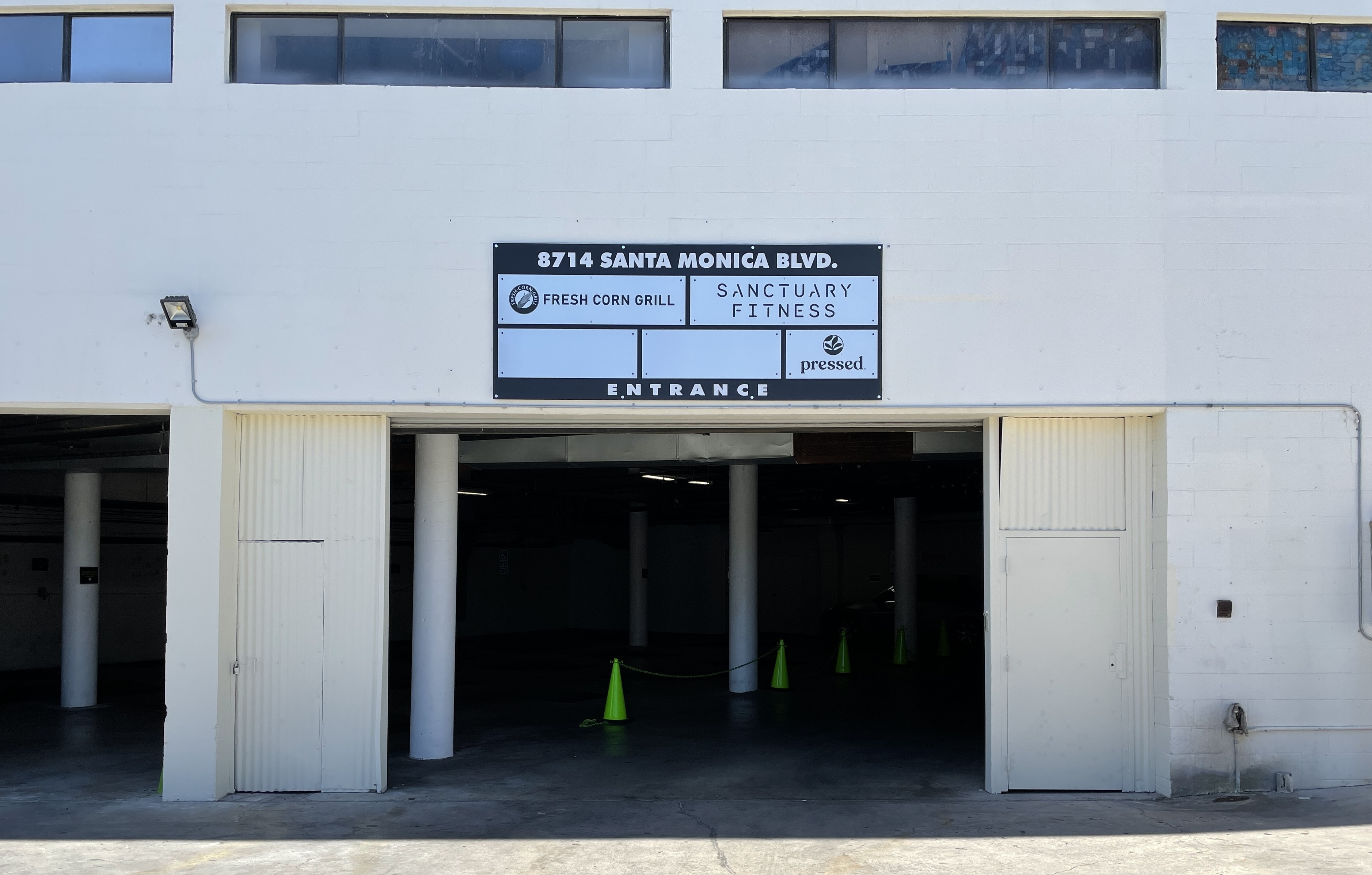 Read more about the article Parking Lot Signs for Ronco Investments Inc. in Beverly Hills