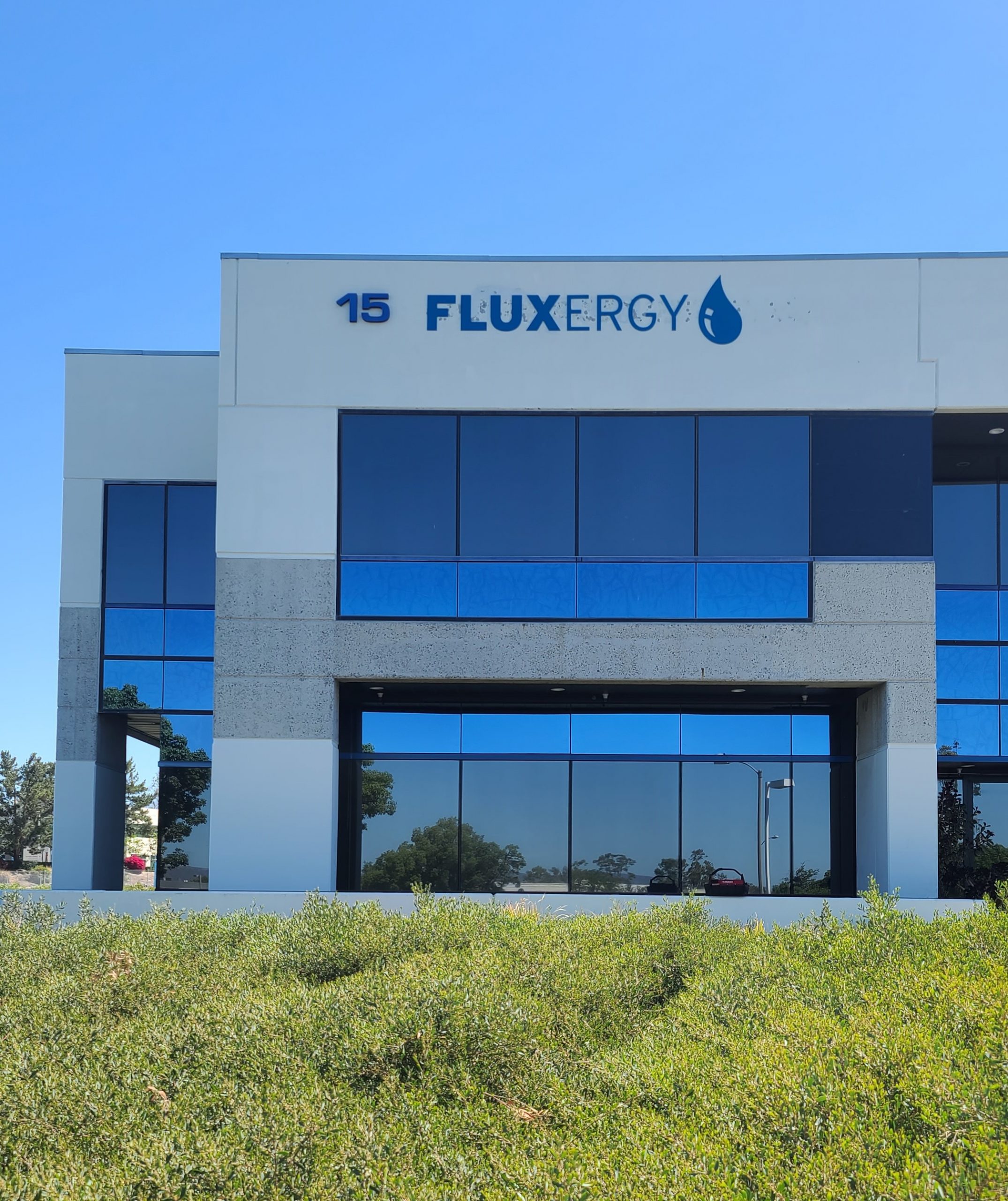 These are the exterior dimensional letter sign sets we fabricated and installed for Fluxergy as part of a sign package for their Irvine building.