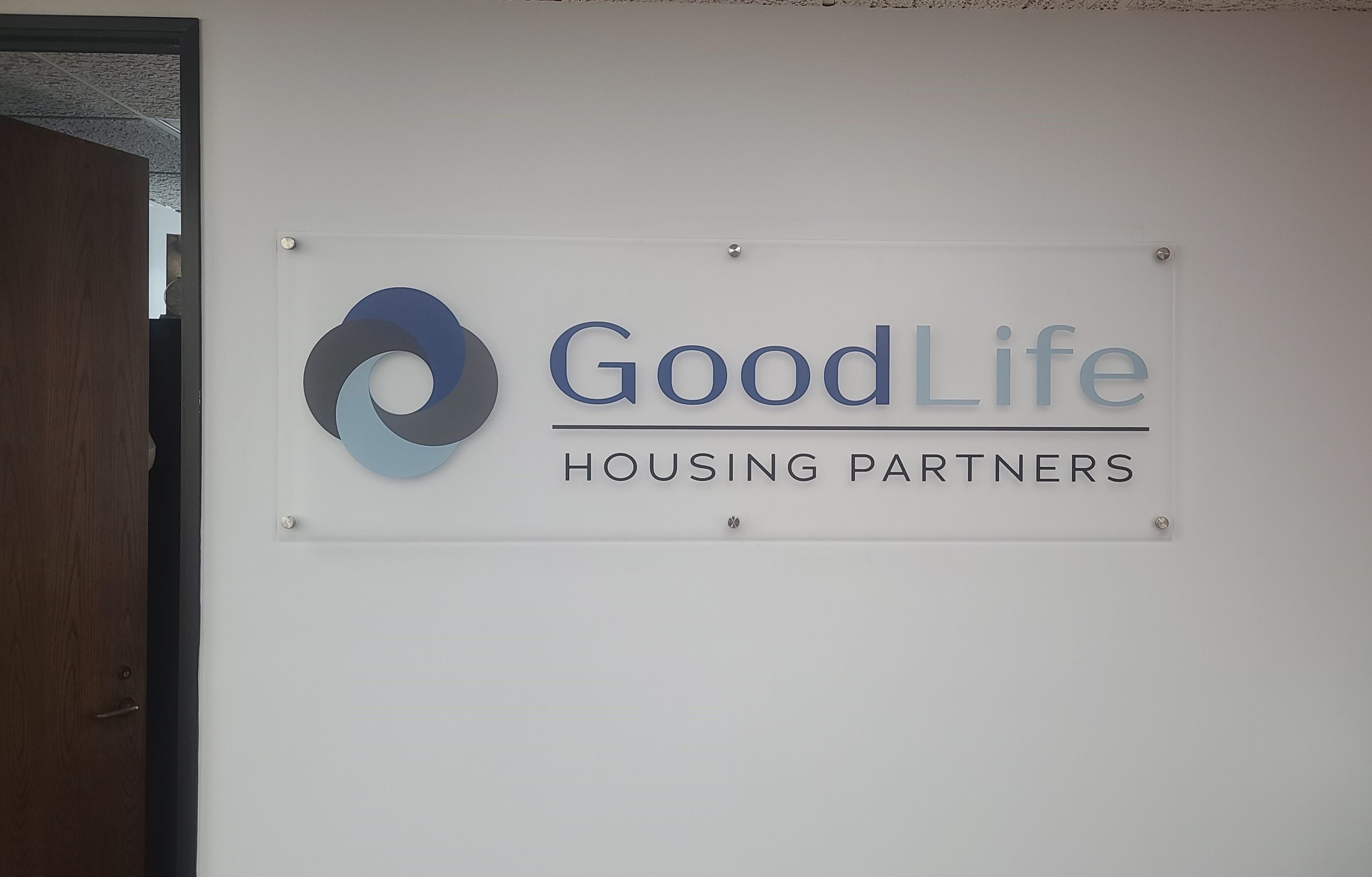 With this acrylic panel lobby sign for their Downtown Los Angeles office, GoodLife Housing will definitely impress those visiting their workplace.