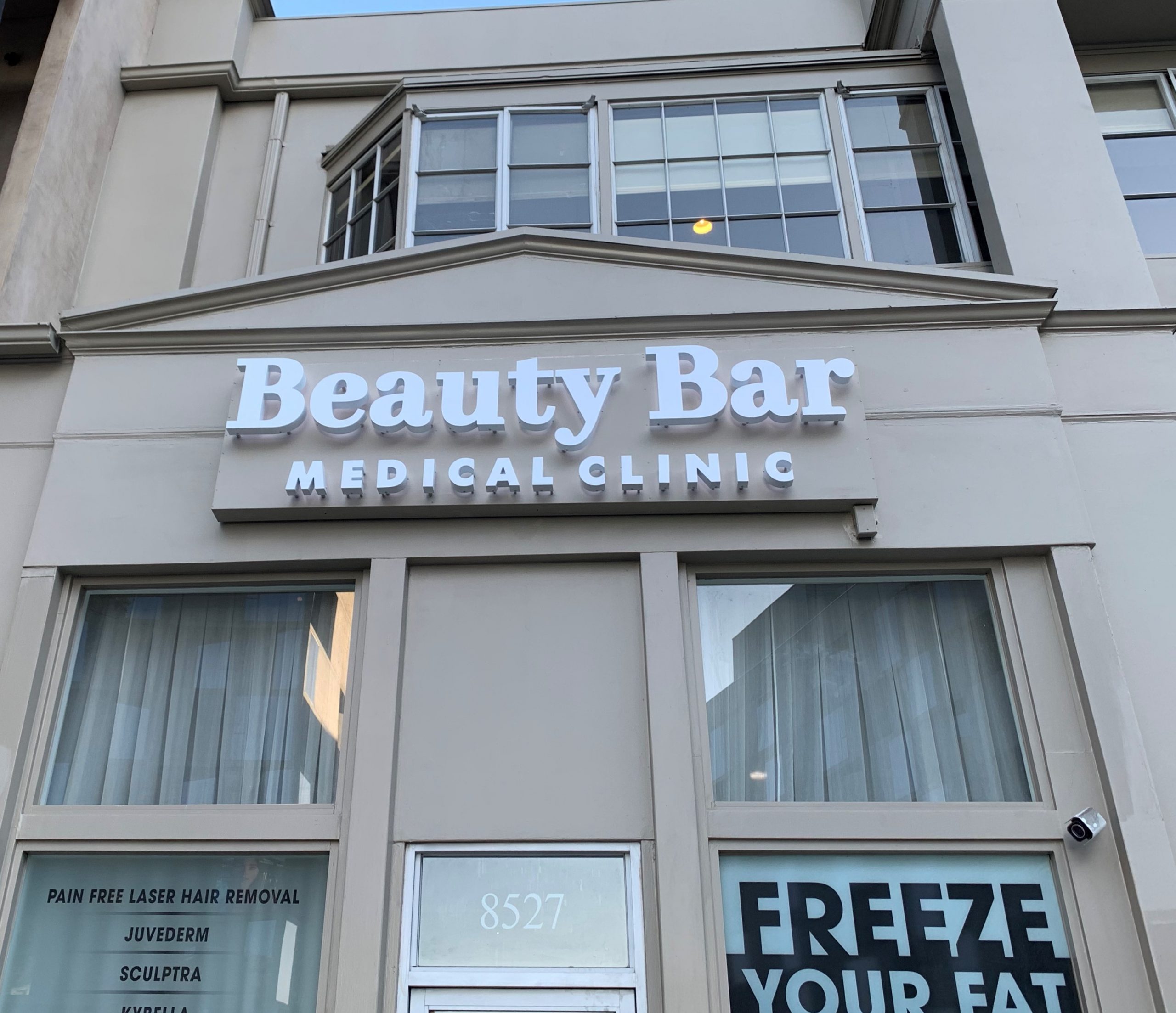 A beauty clinic in Hollywood needs signage that impresses. Such as these backlit channel letters for Beauty Bar Medical Clinic in West Hollywood.