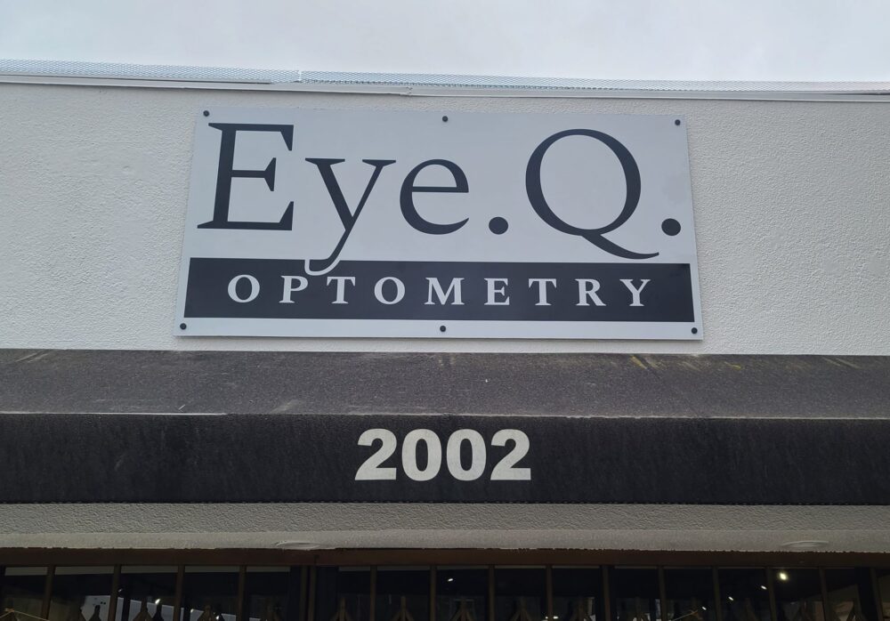 Hand-Painted Sign for Eye Q Optometry in Los Angeles