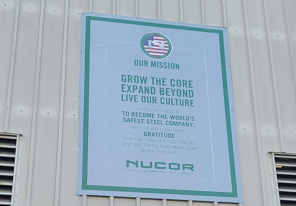 Company Banners Encouraging Safety for  Hannibal Nucor in Vernon