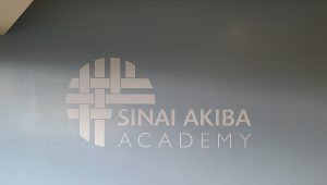 Read more about the article School Wall Graphics for Sinai Akiba Academy in Los Angeles