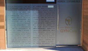 Read more about the article Vinyl Window Graphics Clinic Sign for Los Angeles Walk In GYN Care