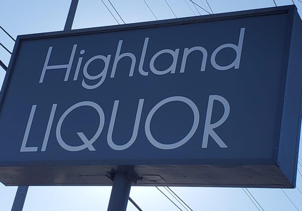 Pylon Sign for Highland Liquor in Granada Hills