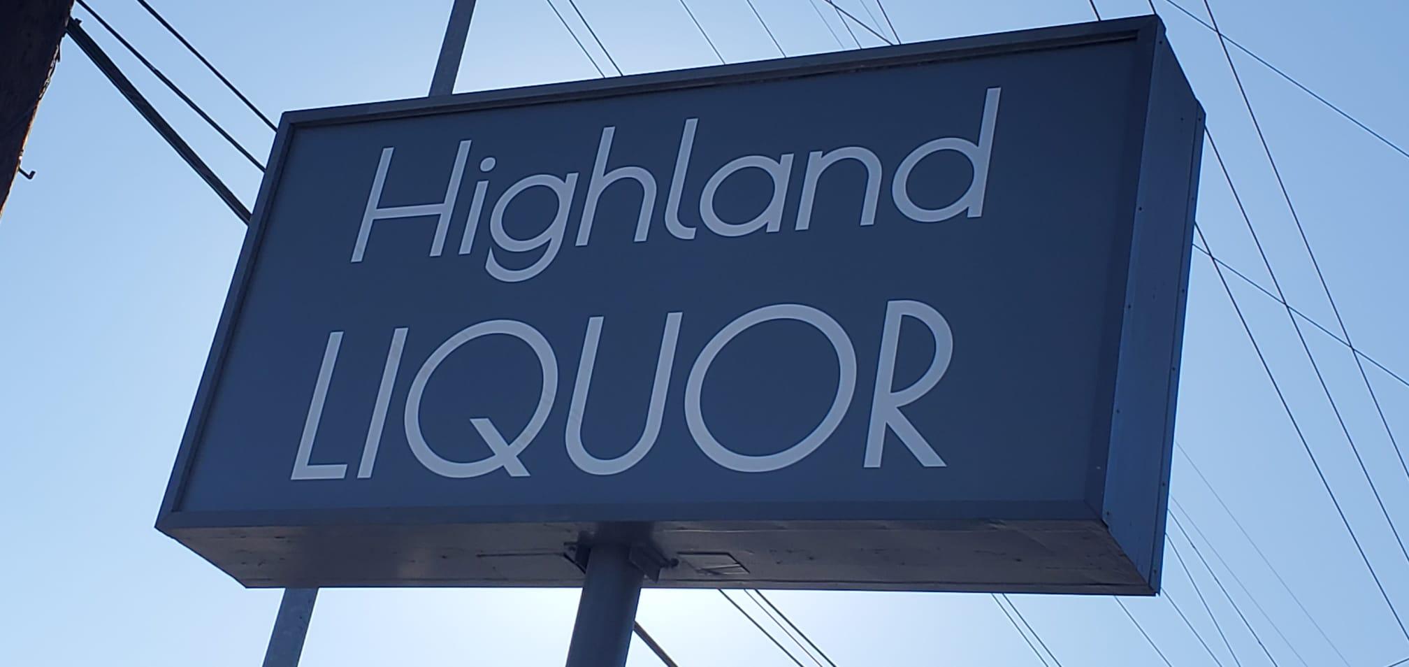You are currently viewing Pylon Sign for Highland Liquor in Granada Hills