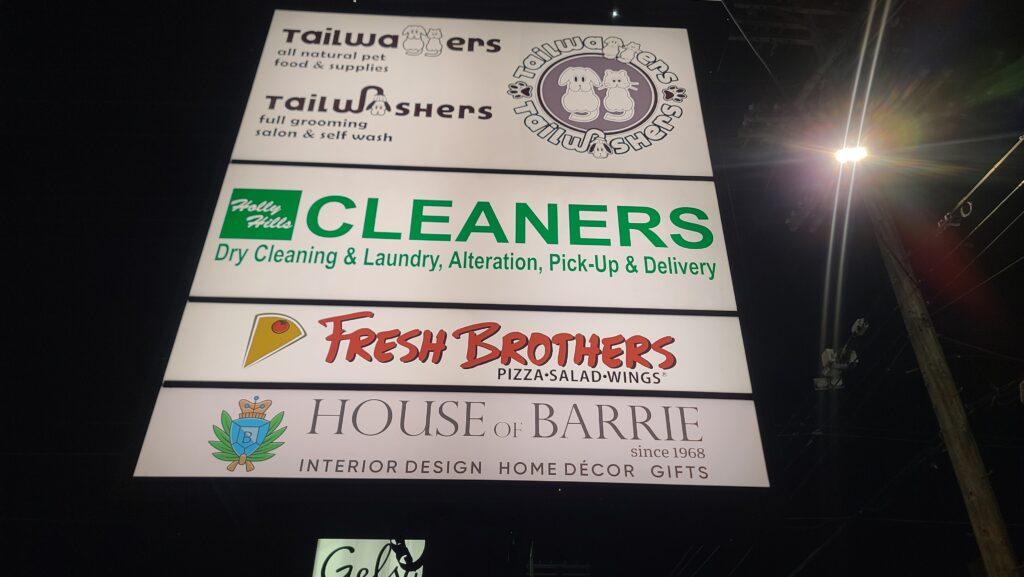 Pylon & Lightbox Signs | Premium Solutions