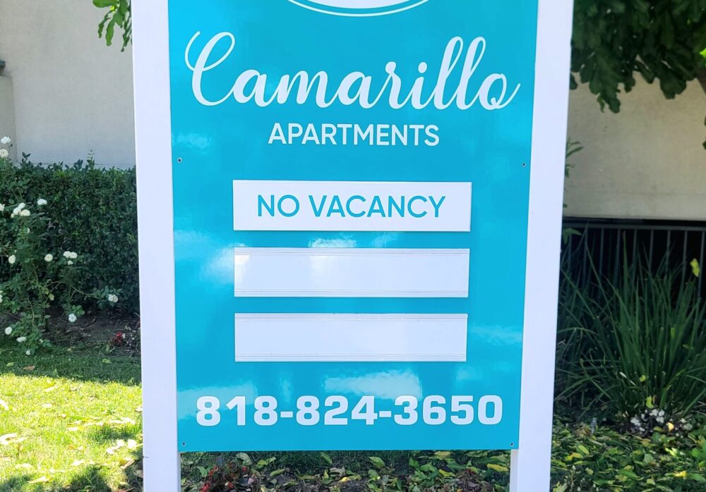 Camarillo Apartments Sign Toluca Lake