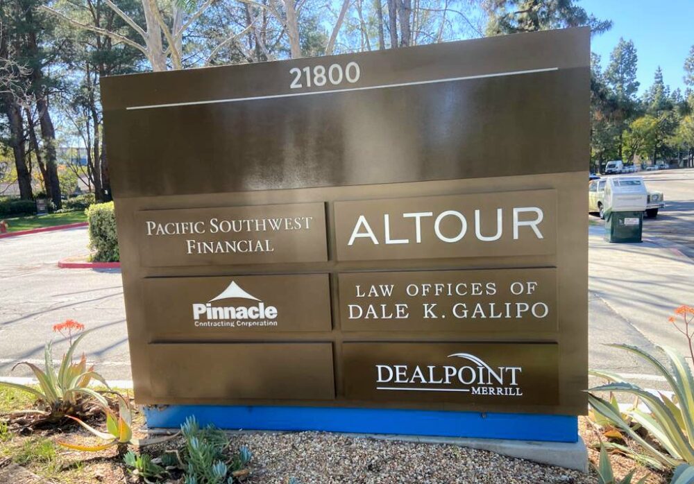 Dealpoint Monument sign Woodland Hills