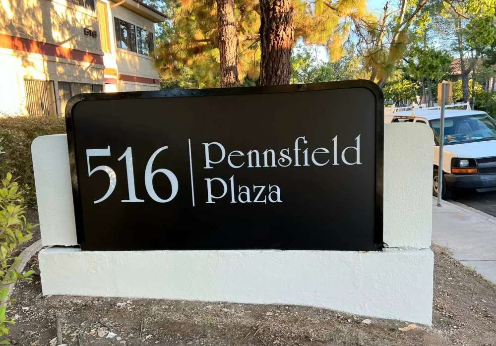 Felfam Monument Sign 516 Pennsfield Thousand Oaks