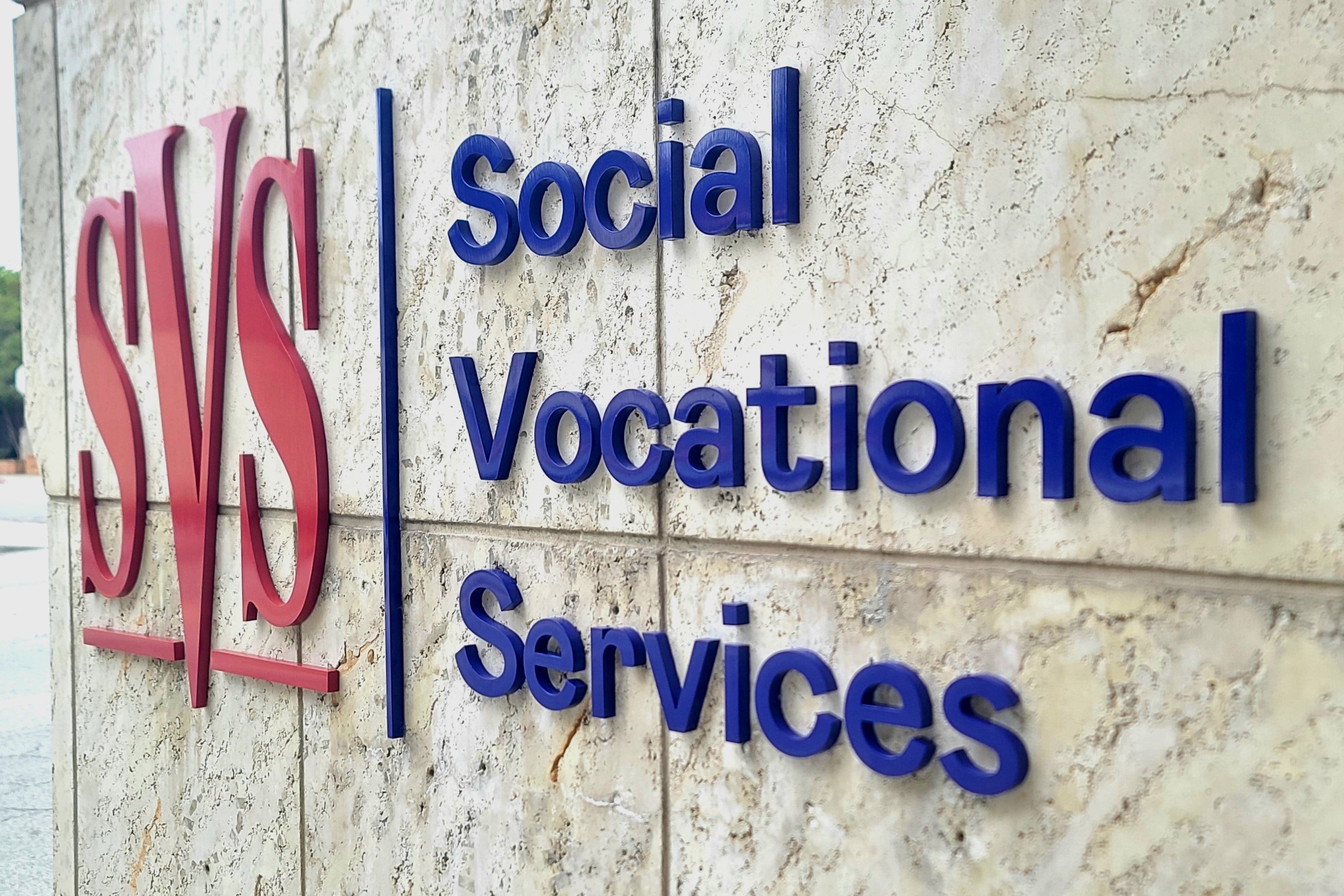 Community Inclusion – Monument sign guiding visitors towards SVS facilities