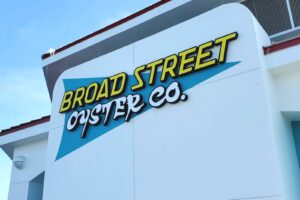 Read more about the article Broad Street Oyster Channel Letters Huntington Beach