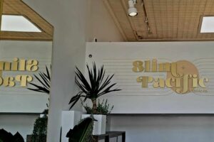 Chic lobby sign by Premium Sign Solutions