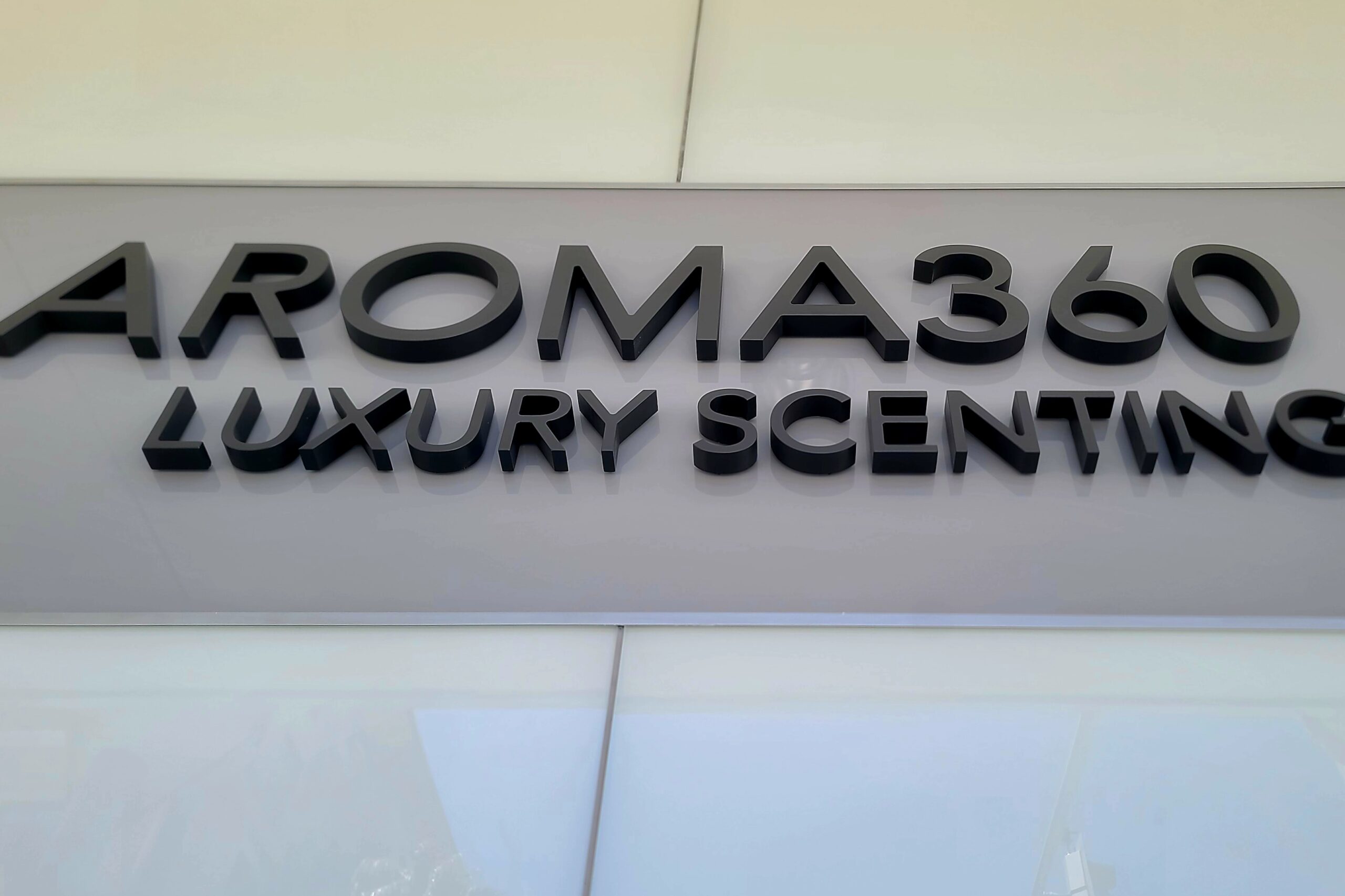 You are currently viewing Aroma 360 Beverly Hills dimensional letters Beverly Hills