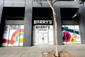 Read more about the article Barry’s Bootcamp Weho Multiple Signs