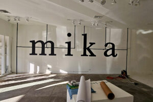 Read more about the article Mika Jaymes Vinyl Retail Signage Torrance & West Hollywood