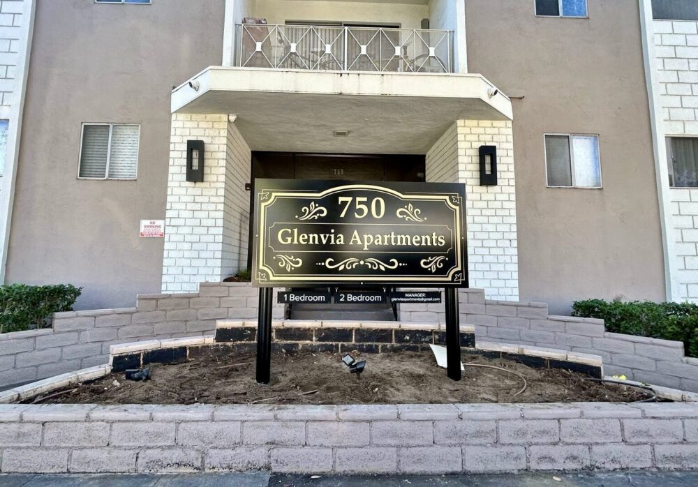 Glenvia Apartment Signage in Glendale 91206