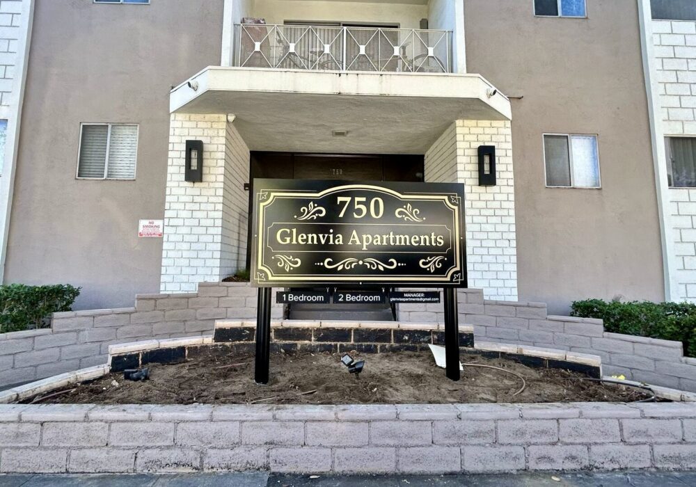 Glenvia Apartment Signage in Glendale 91206