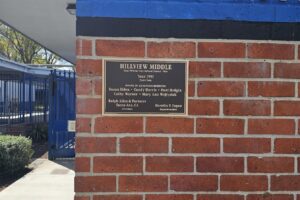 Read more about the article East Whiter School District Bronze Plaques 90605