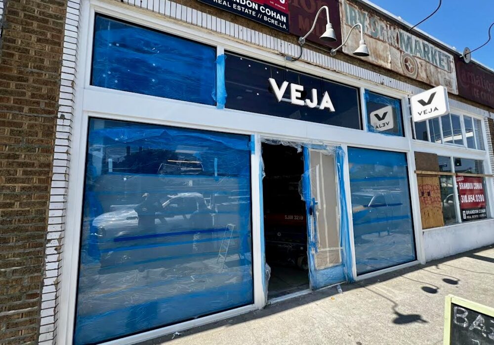 Veja Retail Signage Package Los Angeles