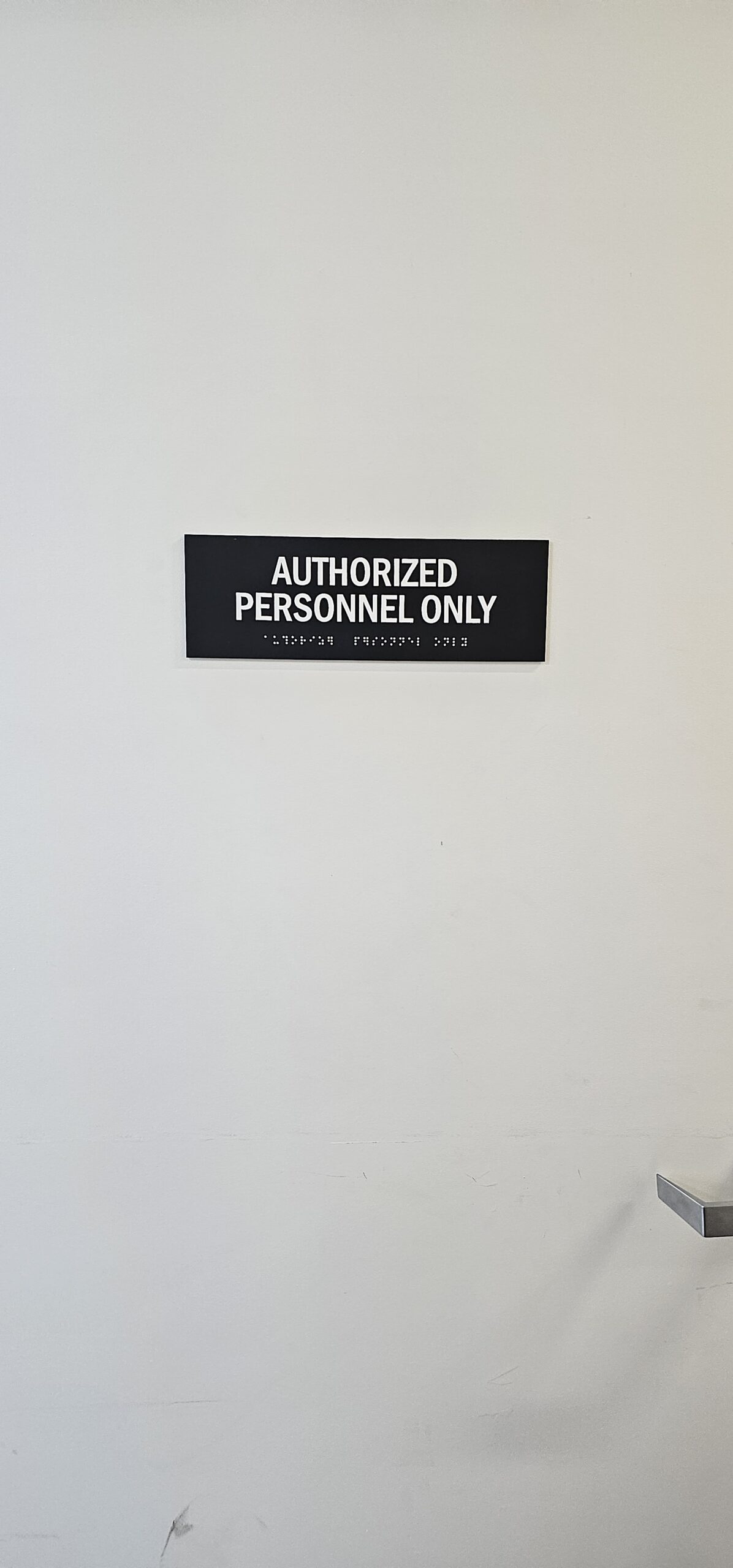 California Specialty Pharmacy ADA Sign